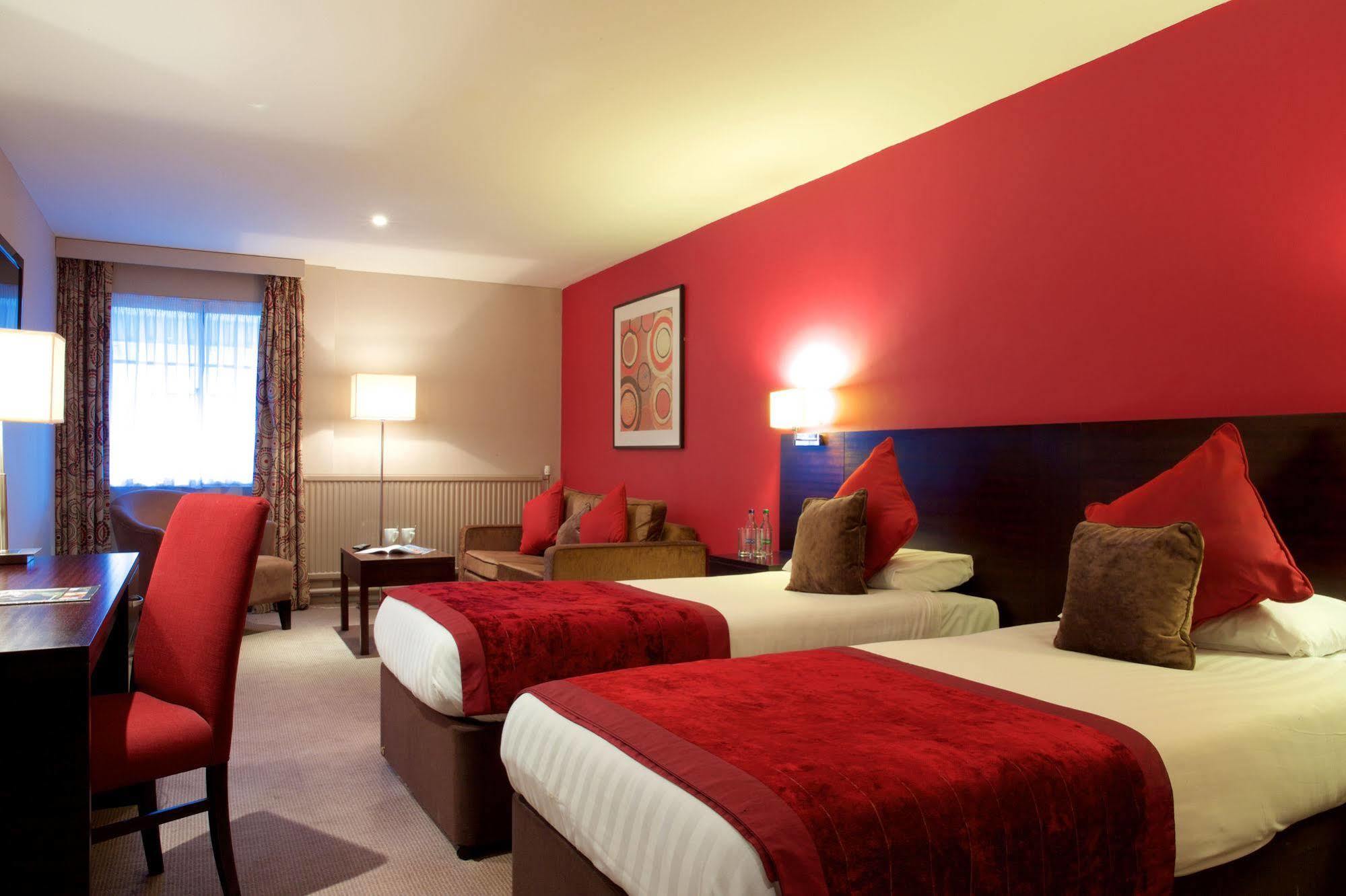Aberdeen Airport Hotel, Sure Collection By Bw Отель Дайс
